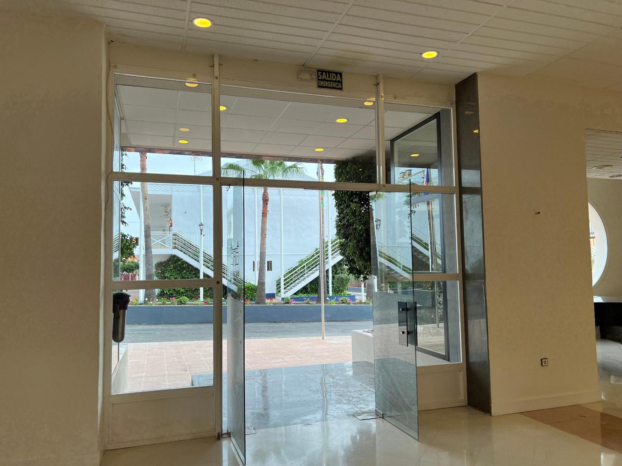 Hospedium Hotel Blu Torre De Sevilla Torre de la Reina Ngoại thất bức ảnh