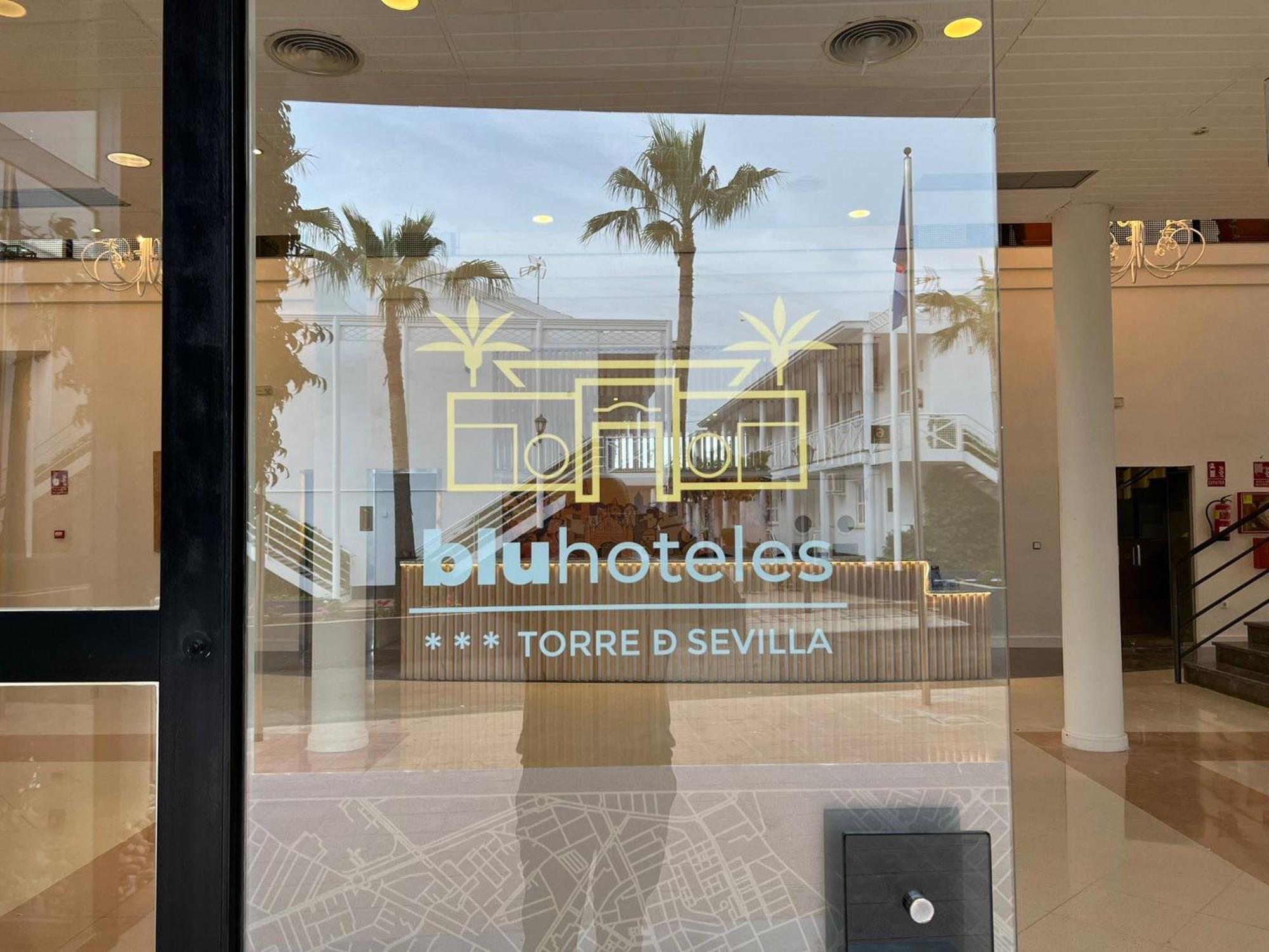 Hospedium Hotel Blu Torre De Sevilla Torre de la Reina Ngoại thất bức ảnh